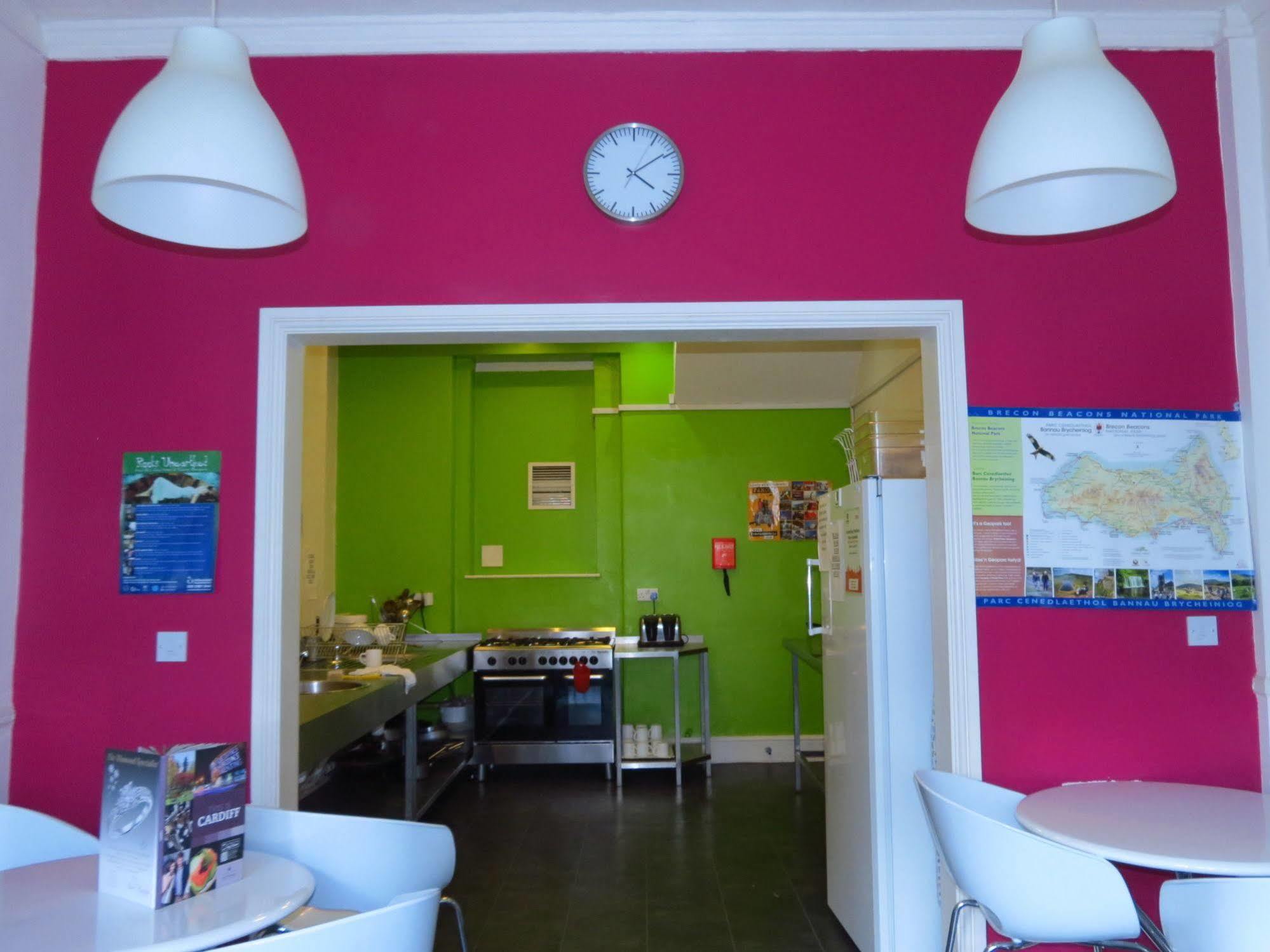 Nosda Studio Hostel Cardiff Luaran gambar