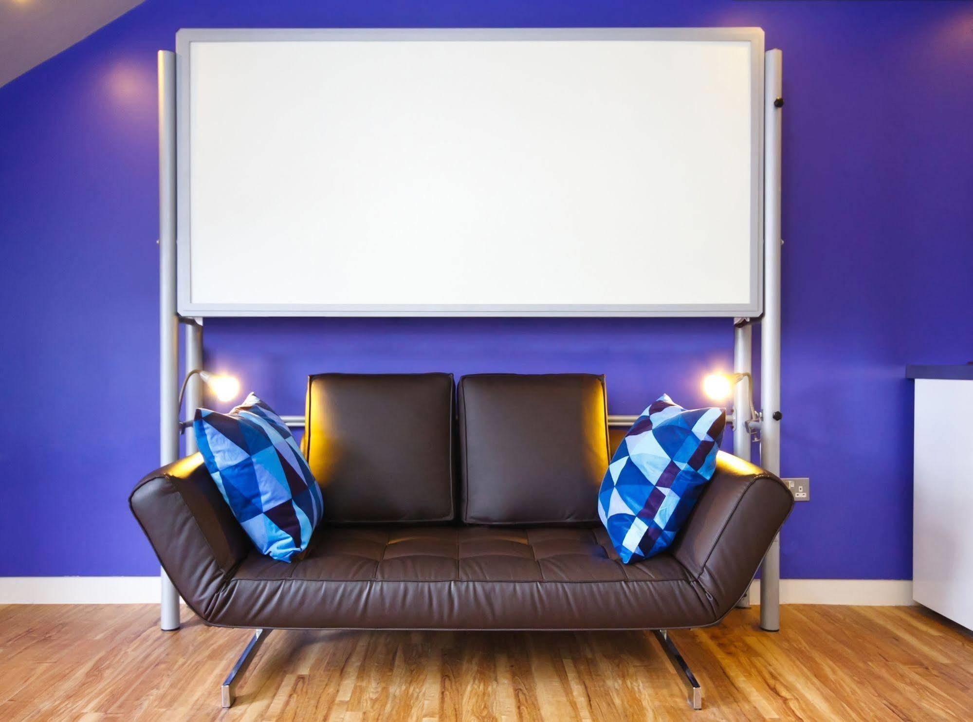 Nosda Studio Hostel Cardiff Luaran gambar